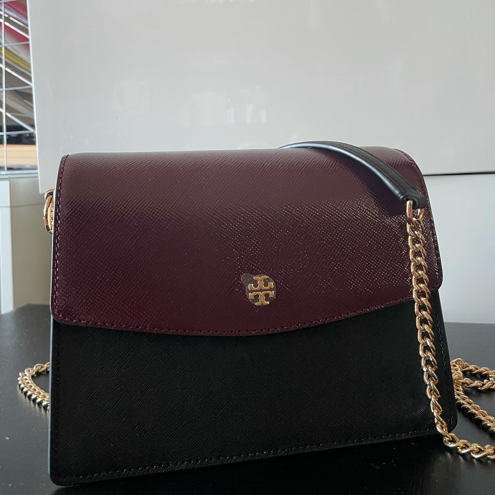 Tory Burch - Picture 2 of 4